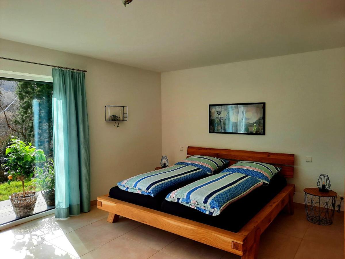 Ferienappartement Am Slevogtweg Leinsweiler Ngoại thất bức ảnh